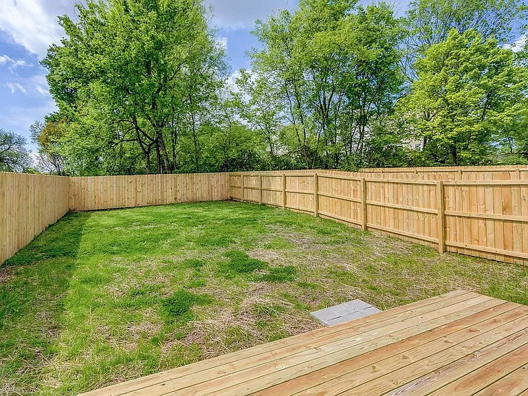 1012 Maynor Ave #D — Photo 23