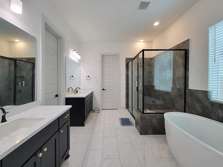 5023 Golden Peach Rd — Photo 38
