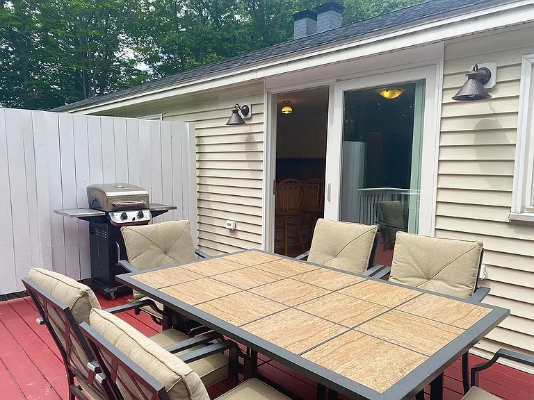 48 Dow Ln — Photo 13