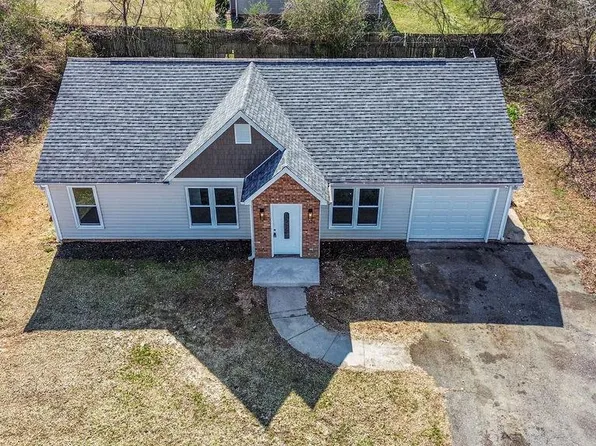 3820 Yarbrough Ave, Winston Salem, NC 27106