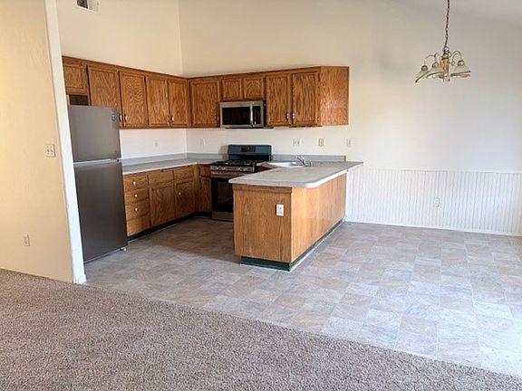 2nd image of 5002 Canyon Peak Dr