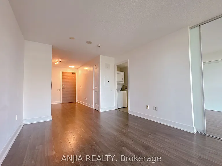 23 Sheppard Ave E #605 — Photo 7