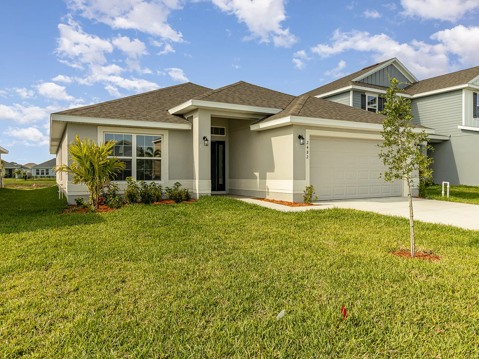 4 bed, 1820 sqft, $2,400 — Photo 2