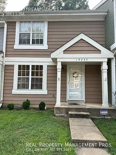 15230 Streamside Ct Photo 1