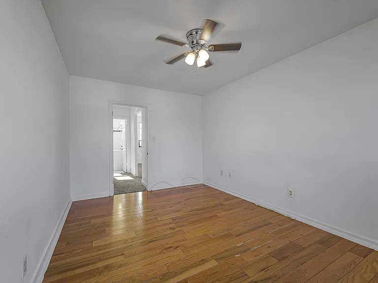 216 Orange St SE #4 — Photo 14