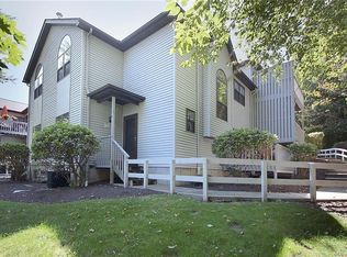 20 Vincenzo Ct, Monroe, NY 10950