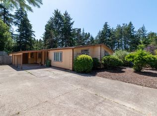 2160 12th St, Florence, OR 97439