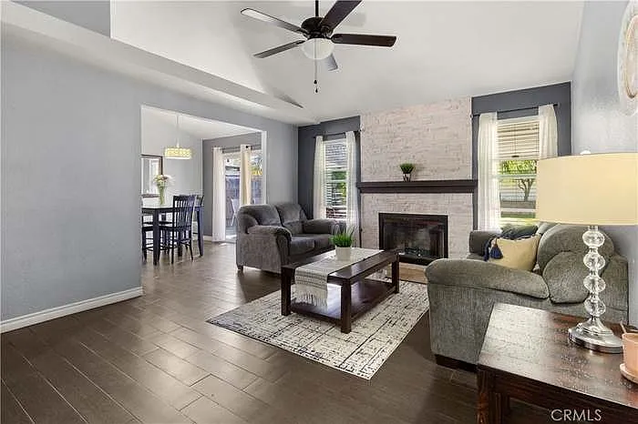 10812 Wright Dr — Photo 12