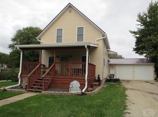919 North St, Mediapolis, IA
