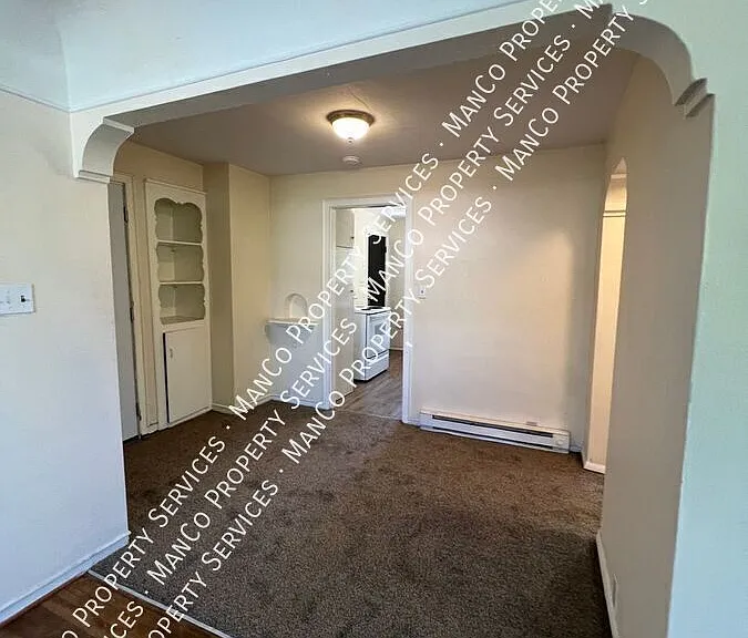 400 Delaware Ave #3 — Photo 5