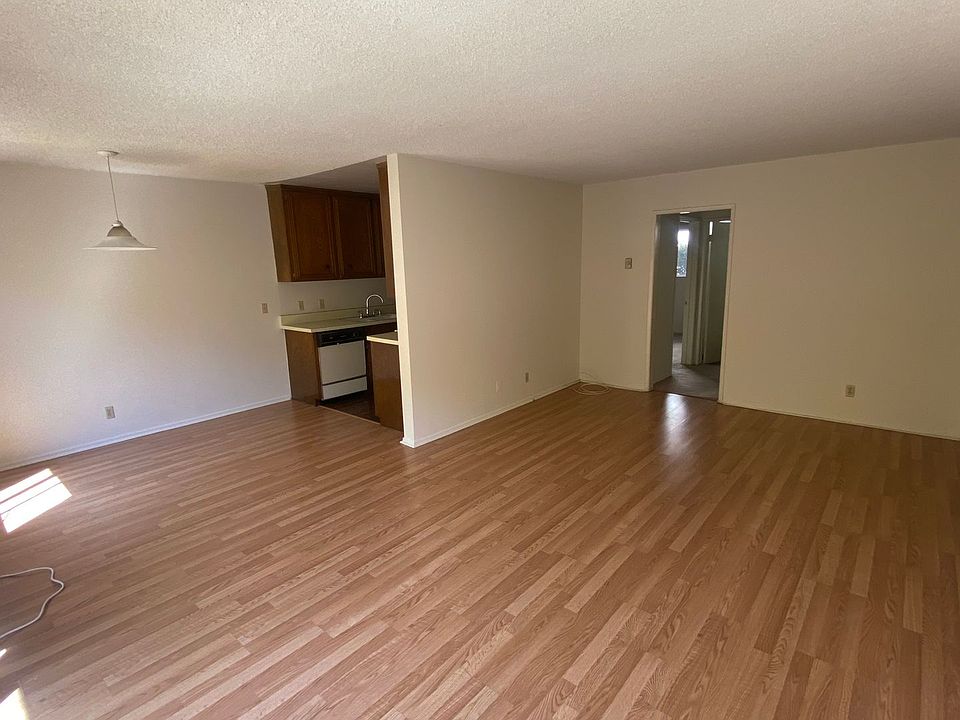 1st image of 1447 Brockton Ave APT 2