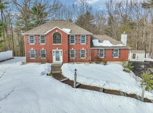 9 Quarry Rd, Hooksett, NH 03106