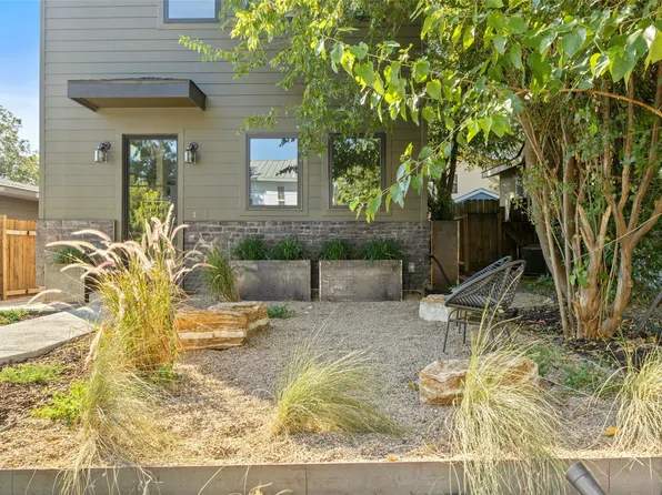 2305 E 21st St #2, Austin, TX 78722