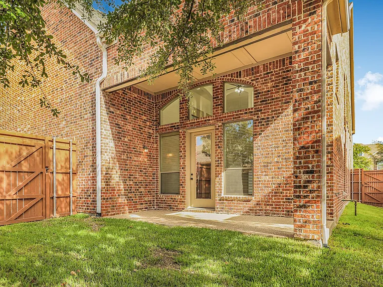 3075 Clearfork Trl — Photo 6