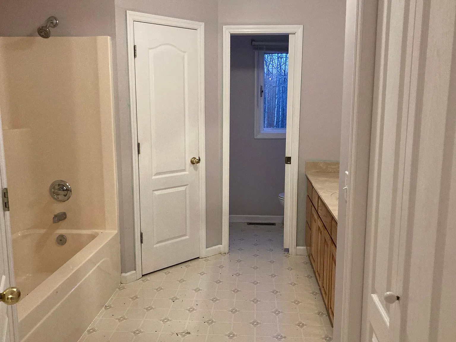315 Mariposa Ln — Photo 4