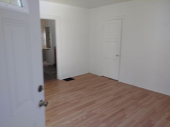 2nd image of 3416 W Main St