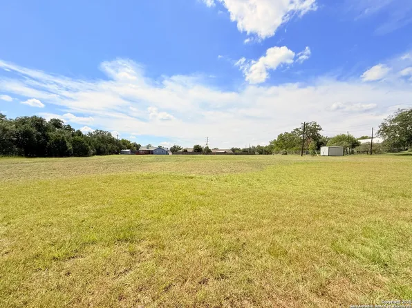 TBD NAKOMIS DR LOT 1-2, Bandera, TX 78003