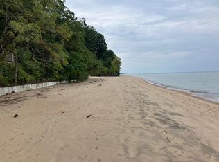 6084 Dune Path, Coloma, MI 49038