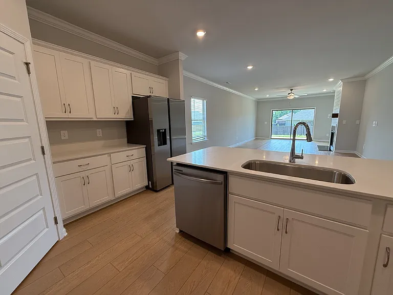 204 Cobbdale Park Dr — Photo 18