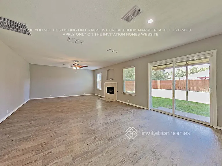 1113 Beechwood Dr — Photo 6