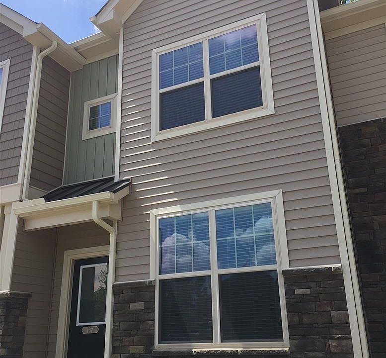 1st image of 132 Constitution Dr