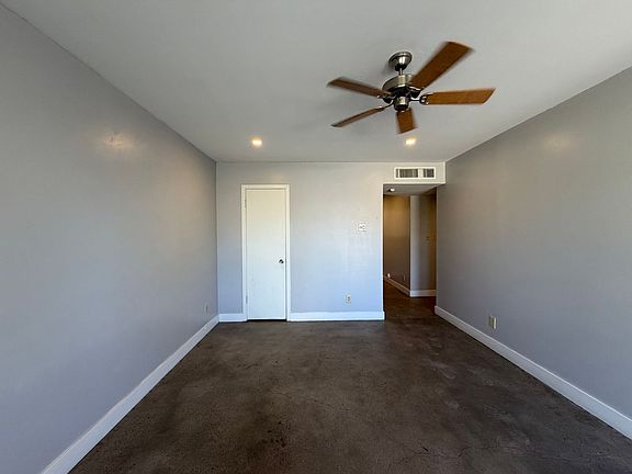 3rd image of 1833 E Harvard St APT 2