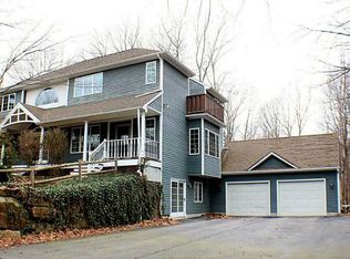 165 Lynn Cir, East Greenwich, RI 02818