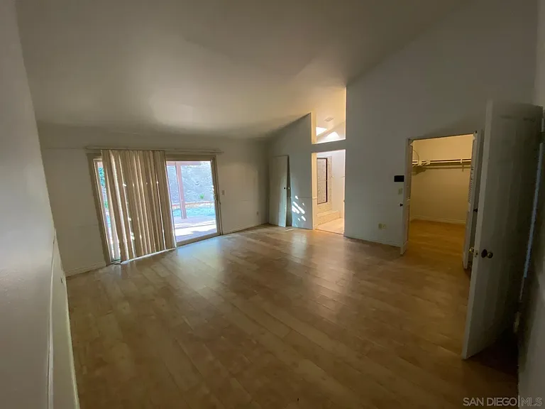 12592 Heatherfield Ln — Photo 27