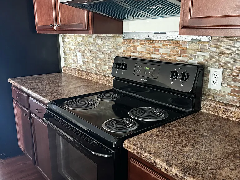 54 Fiore Dr — Photo 9
