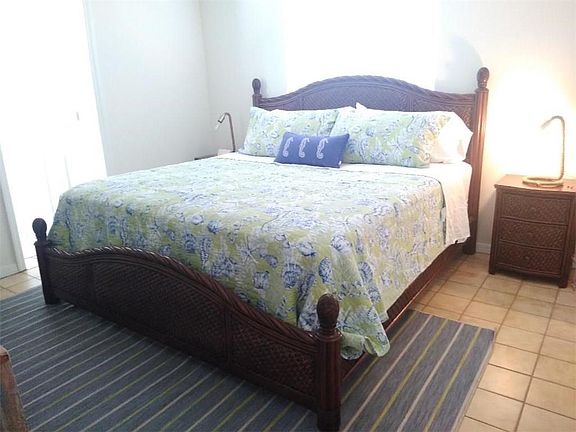 2nd image of 1507 Coral Ave