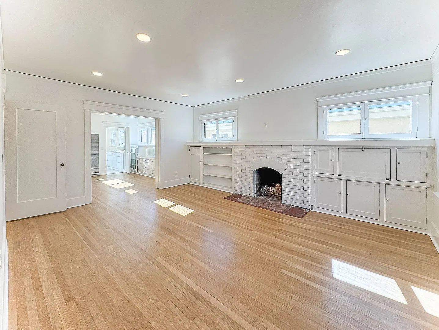 Charming Upper 1+1 | Venice Neighborhood — Photo 1