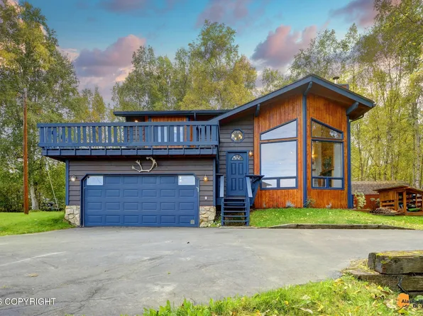 22314 Woodcliff Ct, Chugiak, AK 99567