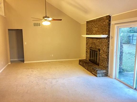 5th image of 723 Osage Dr