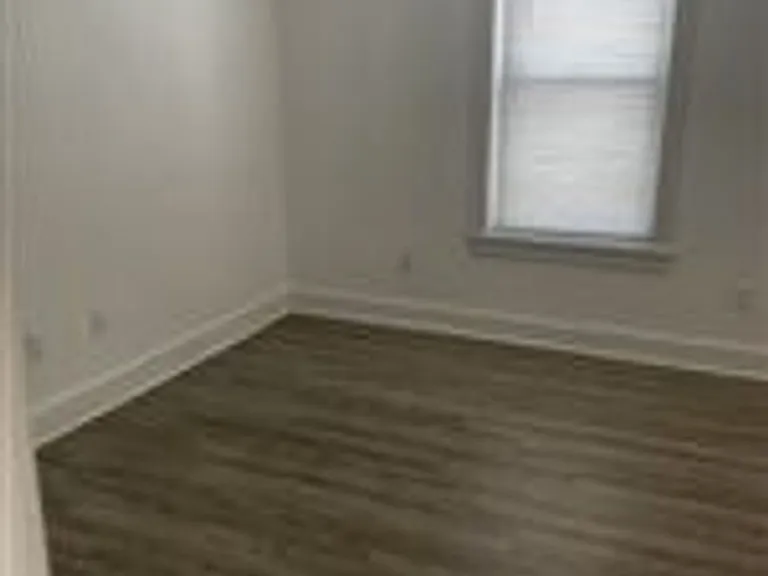875 E 2nd St #3C — Photo 3
