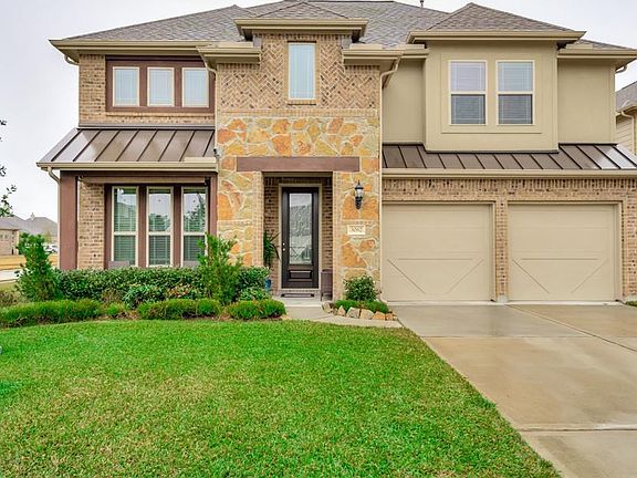 2nd image of 3067 Camden Park Ln
