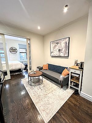 3rd image of 332 E 71st St APT 3D
