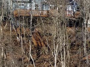 6943 Meadowlake Rd, New Market, MD 21774