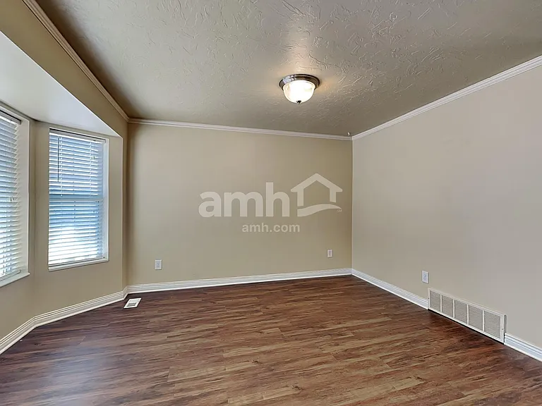 1188 W 1420 N — Photo 7