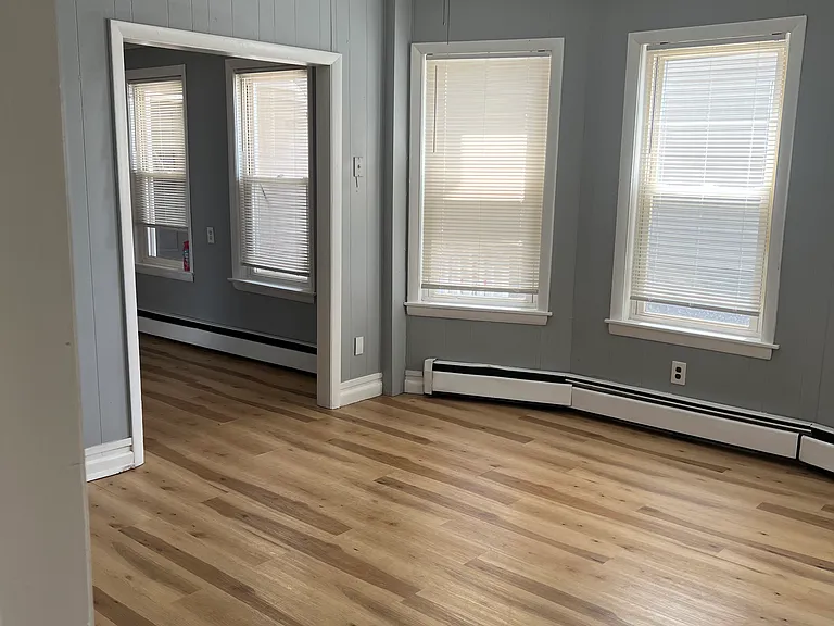 47 Joliette St #1 — Photo 16