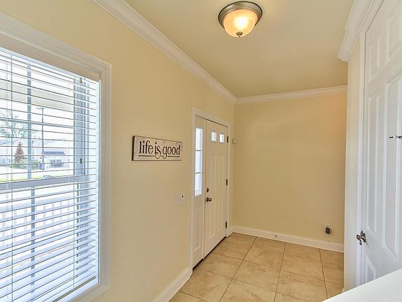 2nd image of 1821 Bay Blvd