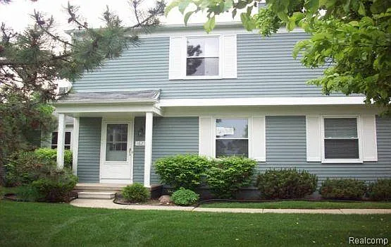 2 bed, 3.0 bath, 1346 sqft, $1,475 — Photo 1