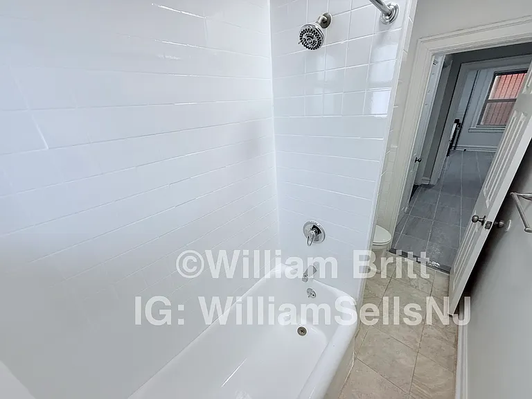 164 Sterling Ave #164 — Photo 13