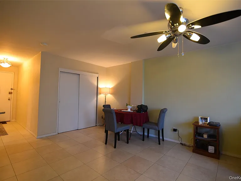 5440 Little Neck Pkwy #1A — Photo 18