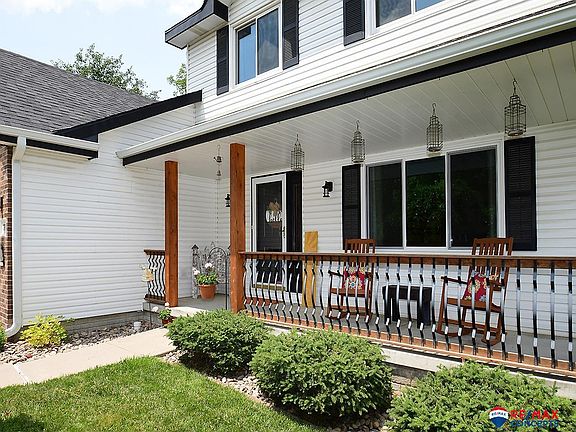 3rd image of 7011 S 33rd St