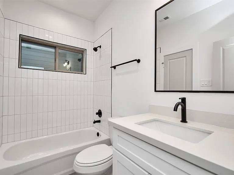 4541 Old Yale St — Photo 4