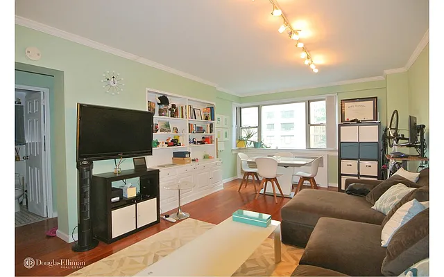 Sold by Douglas Elliman | media 8