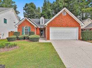170 Woodstream Way, Fayetteville, GA 30214