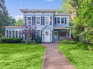 62 Paris Rd, New Hartford, NY 13413