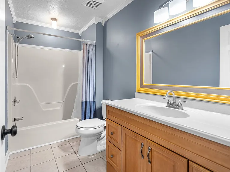 105 Walnut Ct — Photo 11