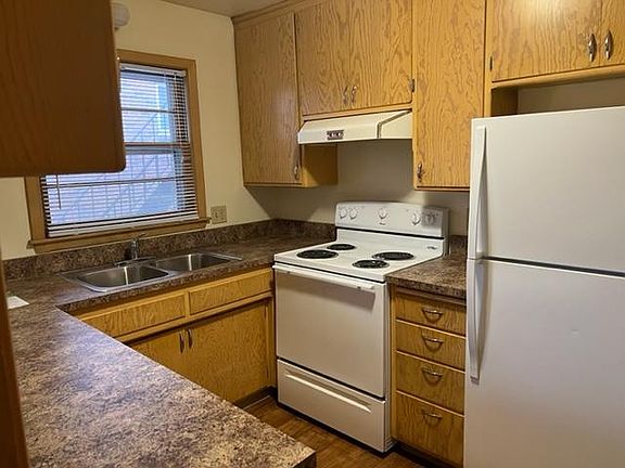 4th image of 1230 S 18th St #3